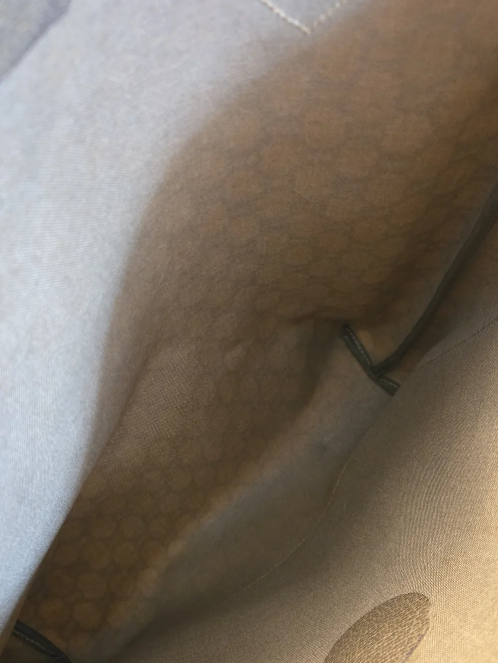 EUC Gucci Plus Vintage Beige GG Coate Canvas Tote with Sherry Line Handles